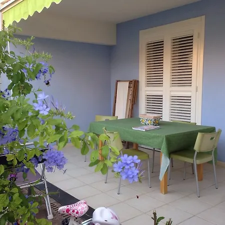 Azzurro *